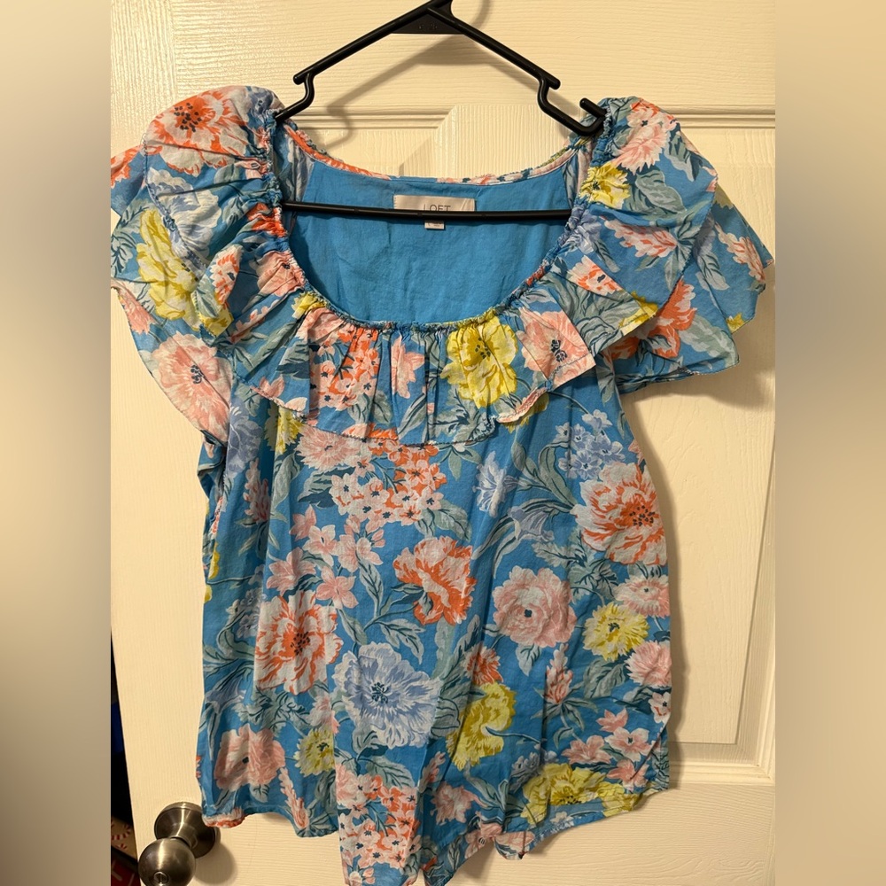 LOFT Multicolor Floral Blouse with Ruffle Neckline Like New